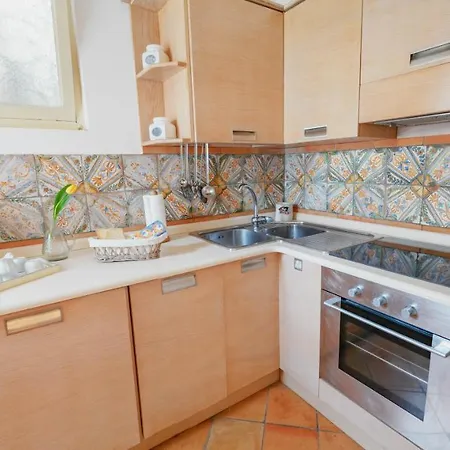 Casa Teodora - *
